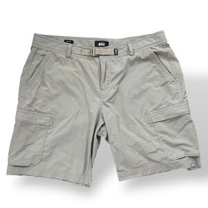 REI Women’s Relaxed Cargo Lightweight Shorts